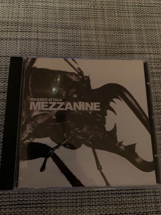 CD Massive Attack – Mezzanine | Kaufen auf Ricardo