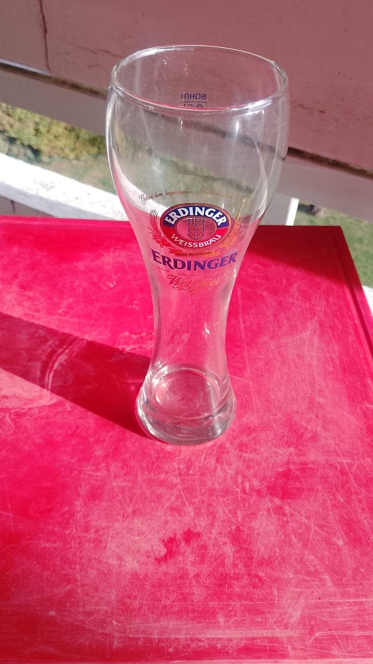 Erdinger Gläser: 3 Erdinger Weissbier, 1 Weihenstephan – Gebraucht aus Yverdon von DerStorchUndDieBiene 2