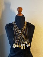 Posten mit 10 Halsketten mit Uhren Anhänger (Lot 75)