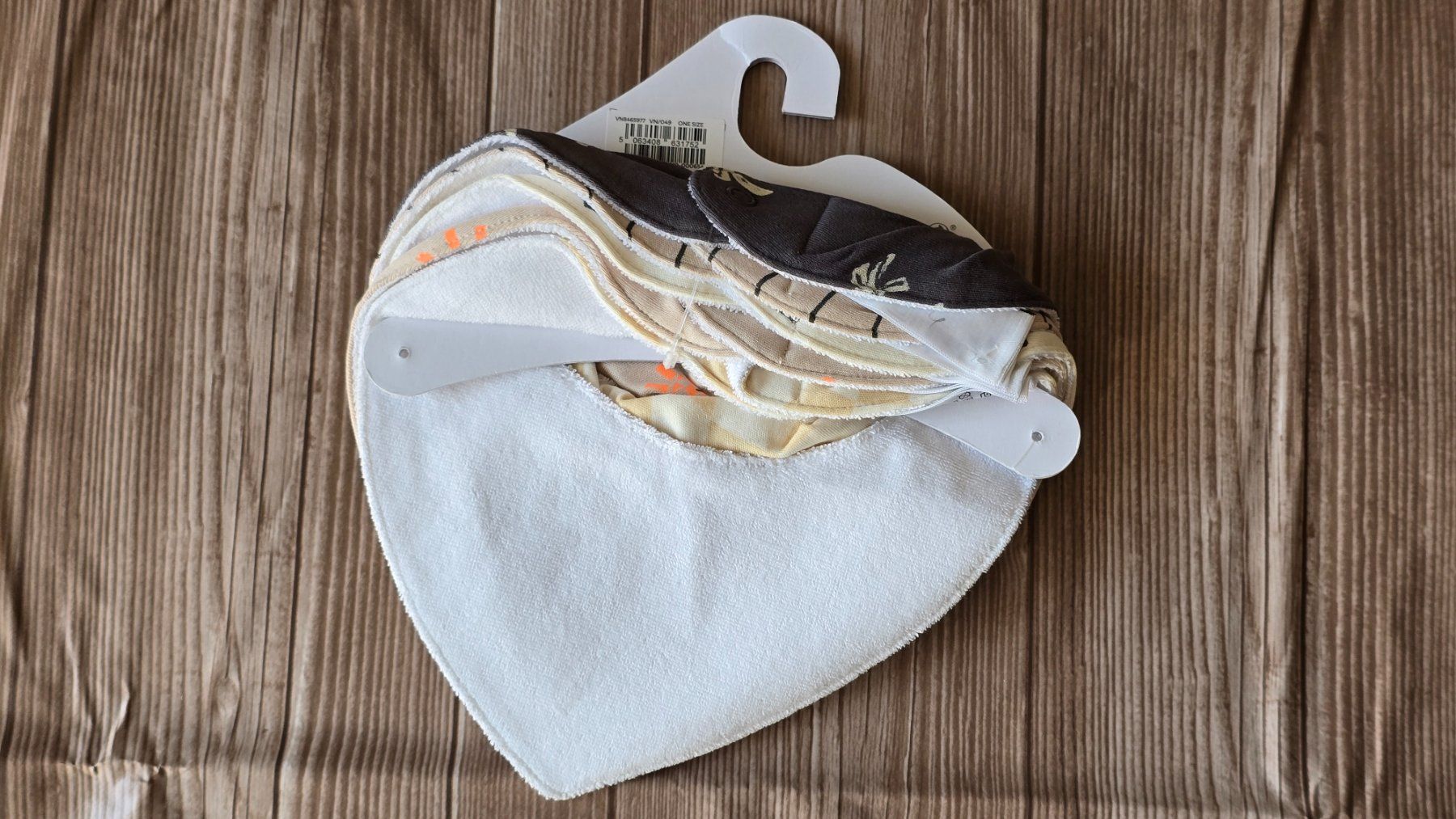 Baby-Mahlzeiten: 👣 Next Baby Halstücher / Lätzchen 5er-Pack – Neu und originalverpackt aus Thalwil von VitaMini 5