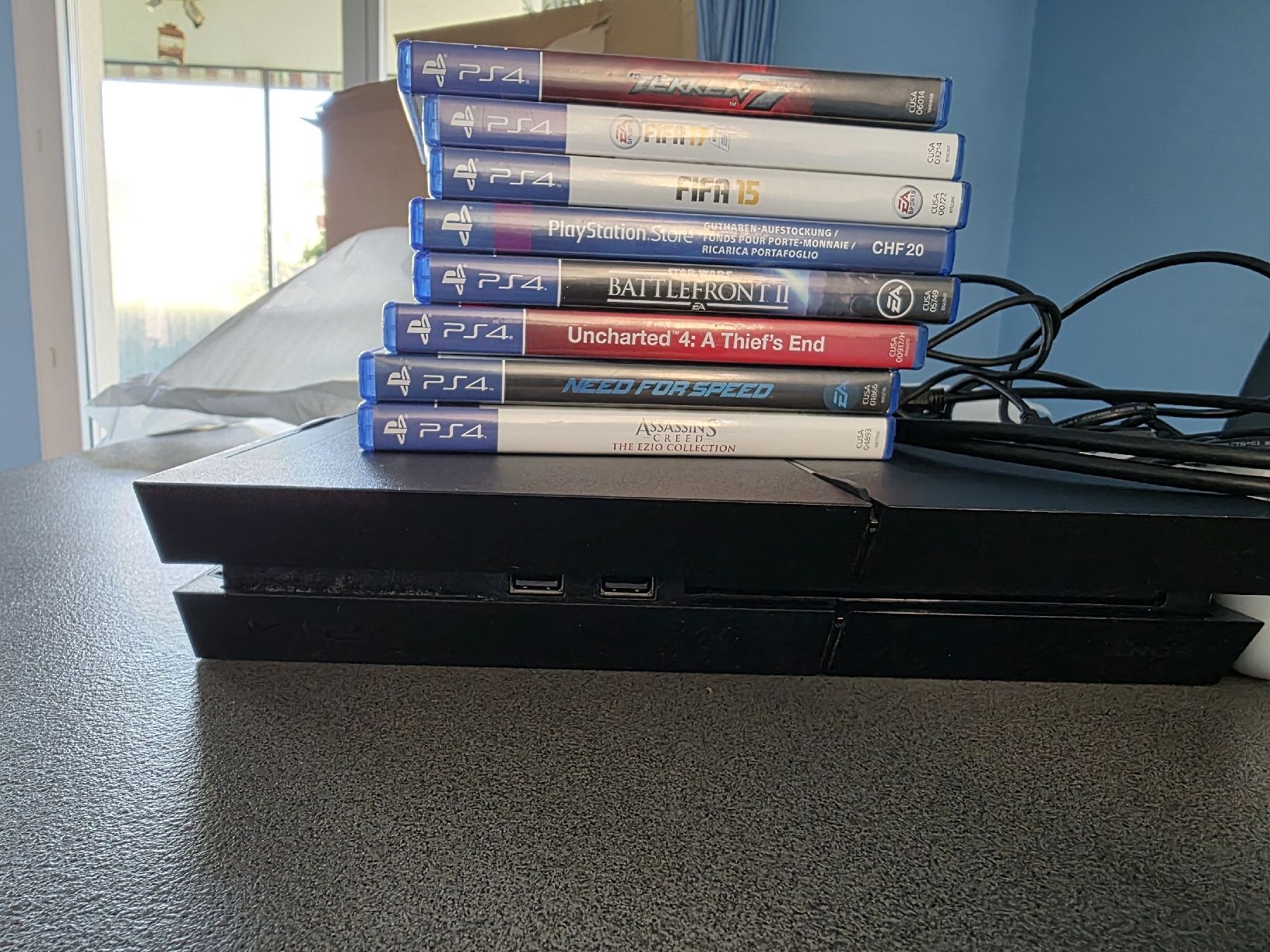 Sony Console: PlayStation 4 Slim 500GB mit 3 Controller & 7 Games! – Usato da Hasle b. Burgdorf venduto da Ranjan08 2