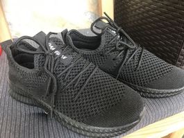 Junge neue Freizeitschuhe schwarz Damyuan 36