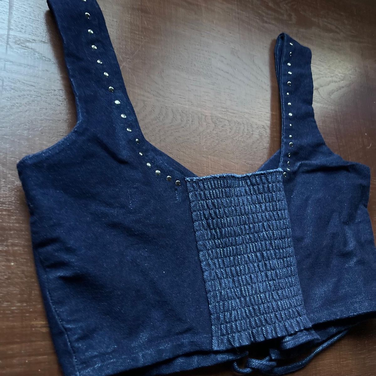 Tops: Sexy Top corto in jeans con lacci e borchie – Neu (gemäss Beschreibung) aus Locarno von Fixed8 8