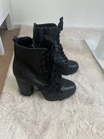 Schwarze Stiefeletten von Steve Madden