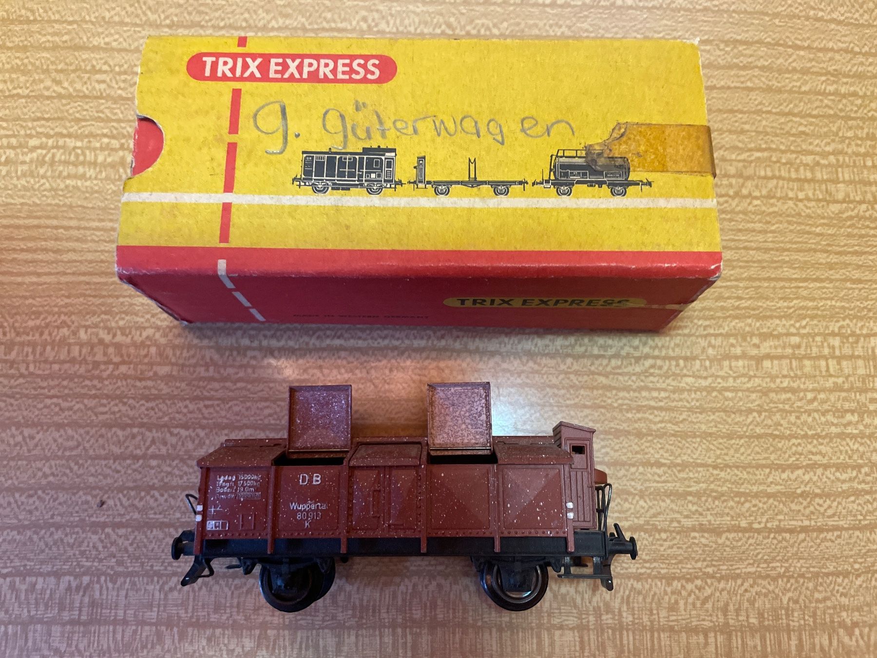 Trix Modellini di ferrovie: Trix Express H0 Güterwagen – Usato da Suhr venduto da Daneli7 4