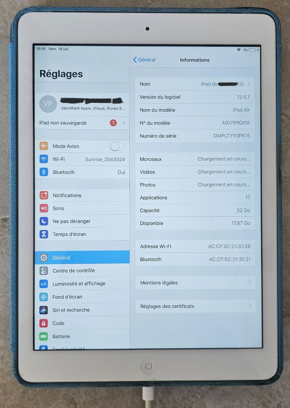 Apple Tablettes PC: iPad Air - avec iPad SmartCase – D'occasion à Jongny par Michoudsv 1