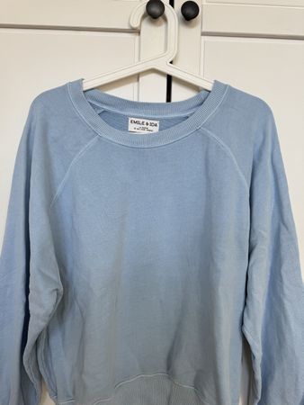 Neues Sweatshirt Emile et Ida