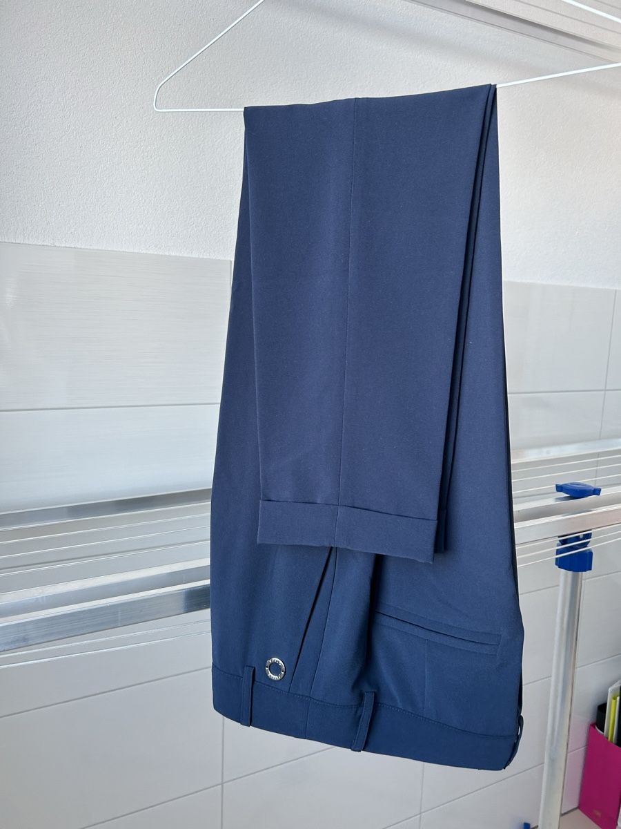 Pantalons: Hose – Neuf (Voir description) à Kirchberg SG par irirob