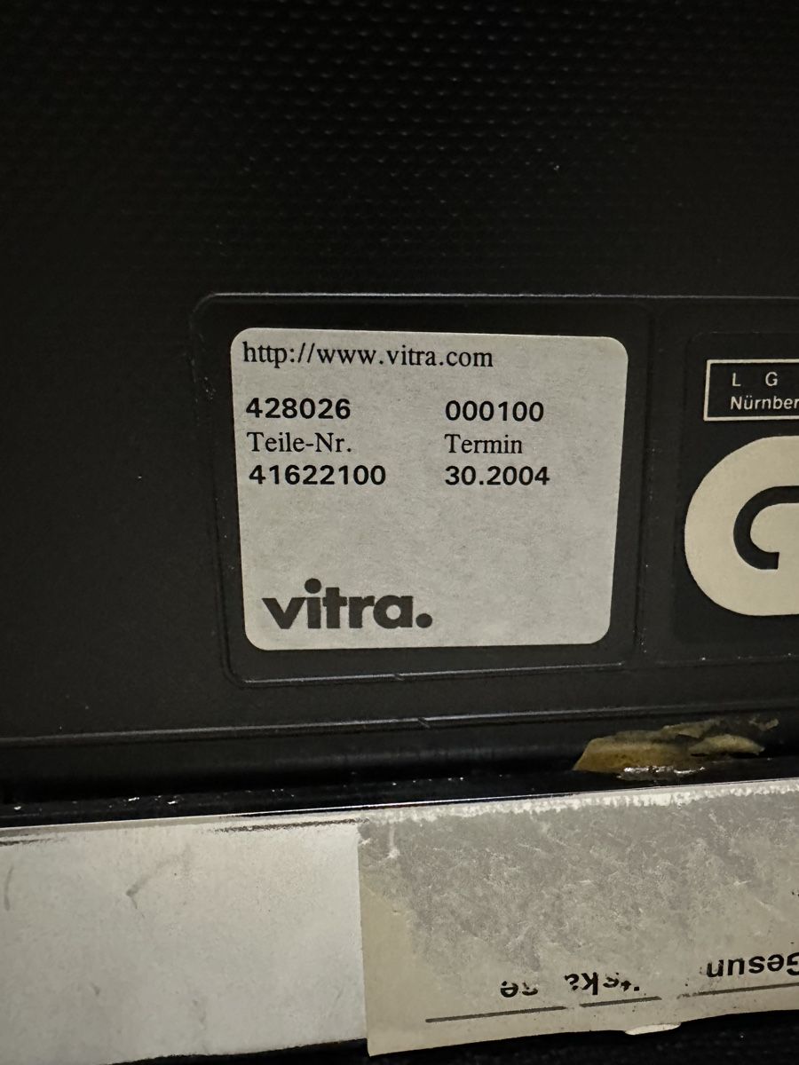 Vitra Stühle: 2 Stühle Vitra Freischwimger Visavis – Defekt aus Gelterkinden von pebege 3