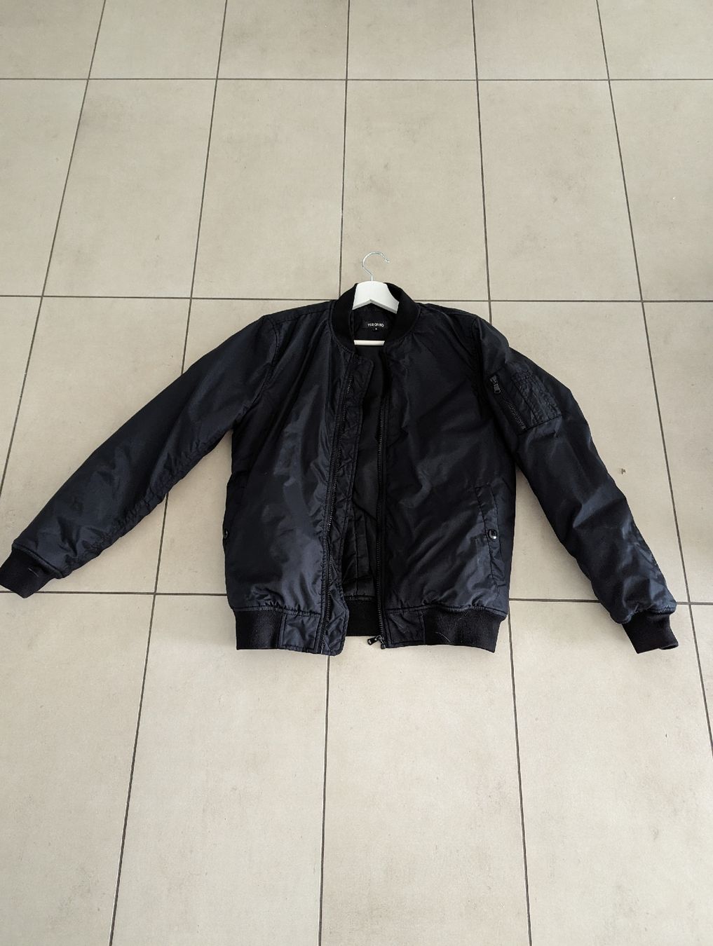 Yes Or No Giacche: Yes or No Bomber jacket – Usato da Lamone venduto da M_vvh9