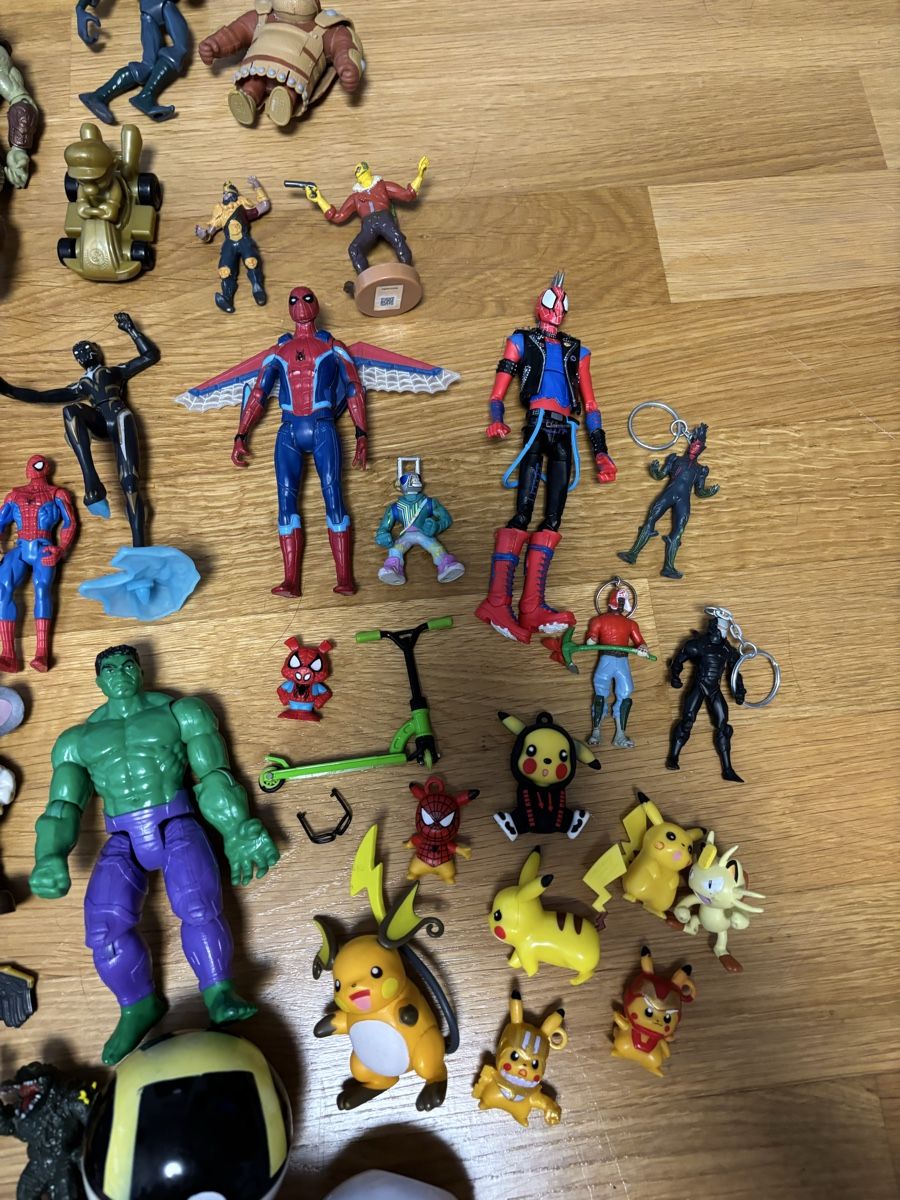 Figurines: Diverse Figuren Action / Pokemon / Marvel ab 1.-!!!! – D'occasion à Herisau par Seyashop1 3