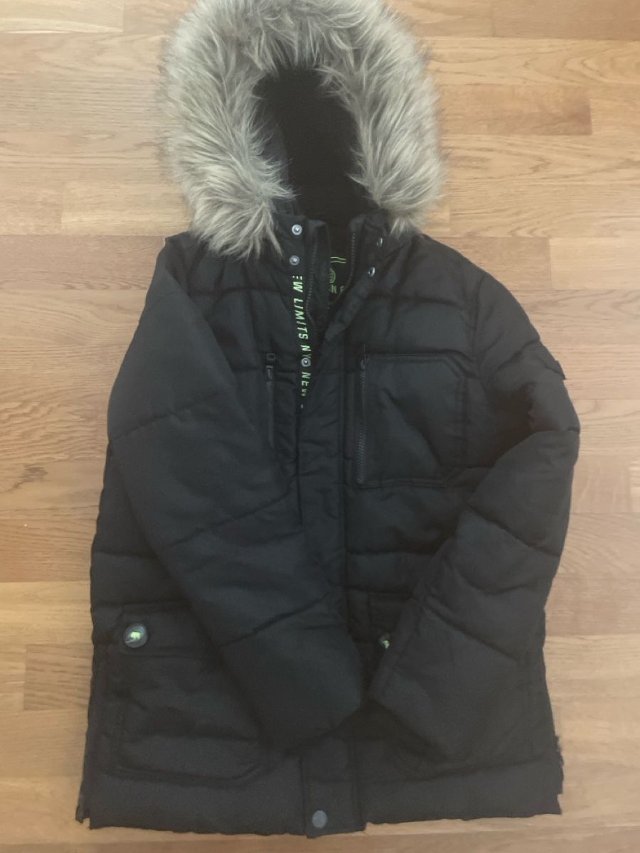 Vestes & Manteaux: Winterjacke Junge Gr.158 – D'occasion à Baar par Vili7