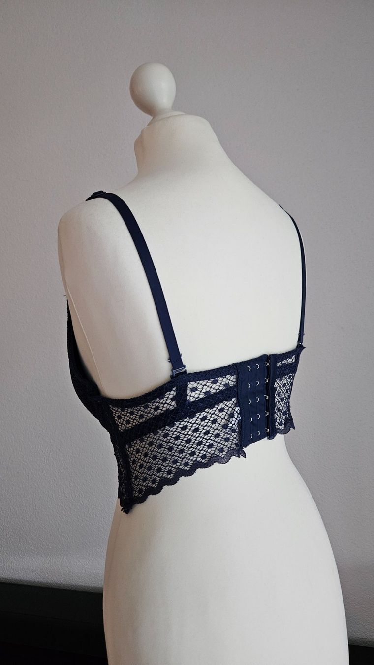 Altra biancheria intima: BH – Usato da Bülach venduto da Recherchieren 6