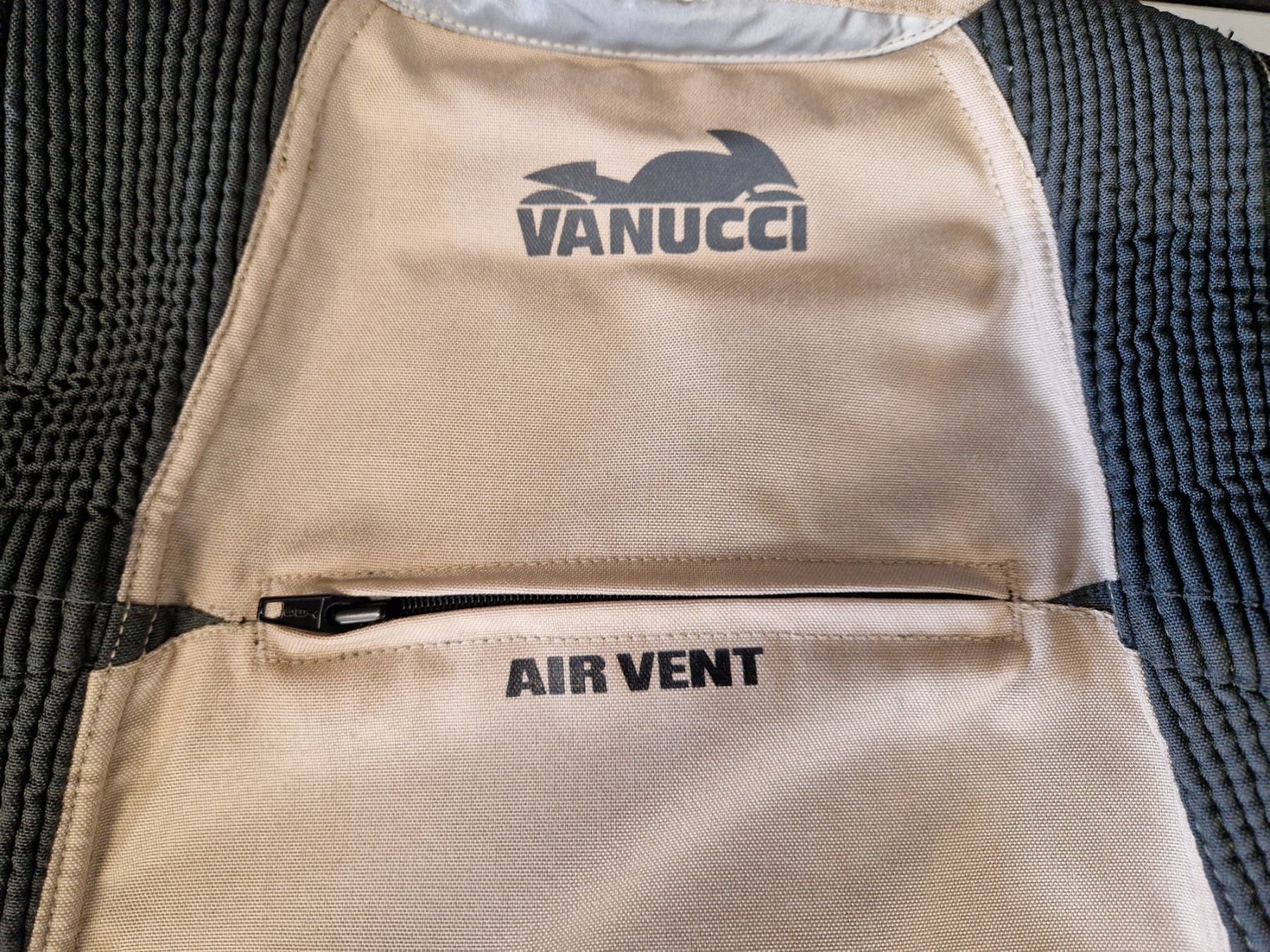 Vanucci Completi & Tailleur: Motorrad-Kombi Damen Vanucci – Usato da Muhen venduto da Restwert_Muhen 5
