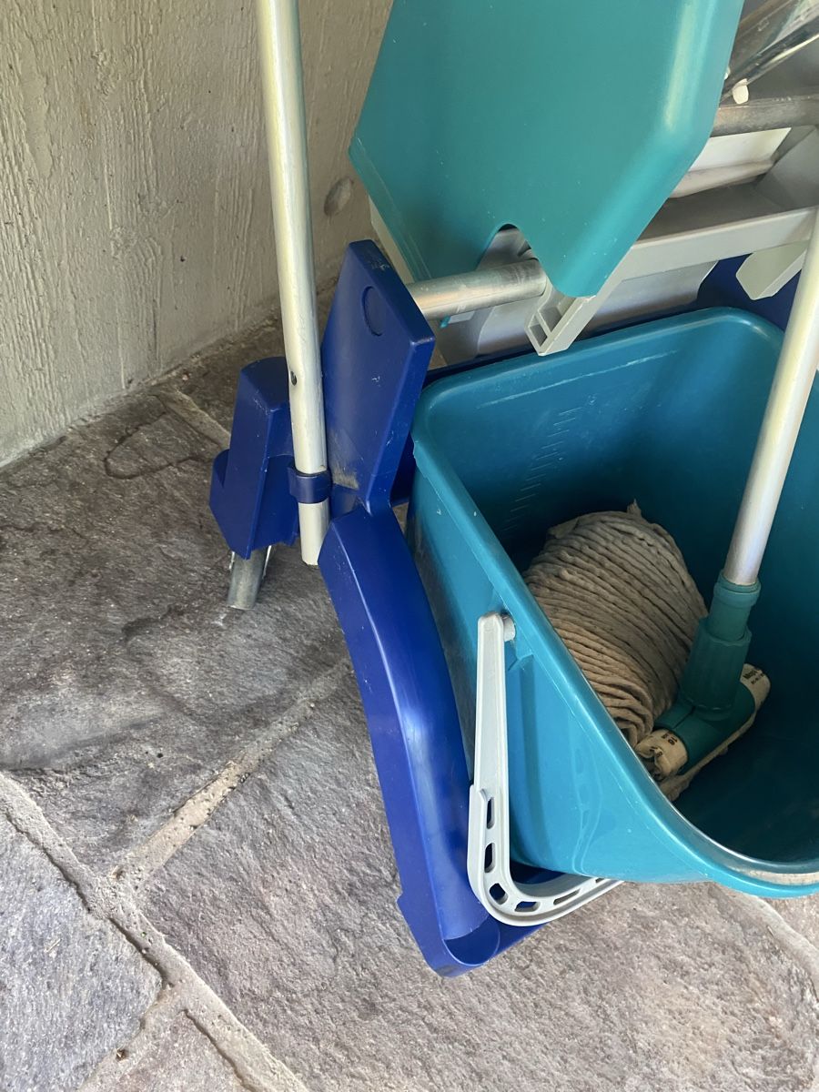 Altro per la casa: Wischmop mit Eimer und Auswringer-Top Zustand! 49 – Usato da Langenthal venduto da flower101 4