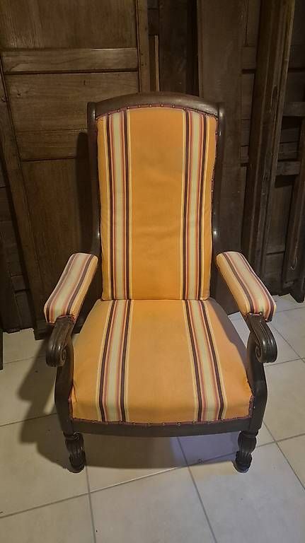 Poltrone: Fauteuil ancienne - retapisser moderne – Usato da Mies venduto da mat_9tyy