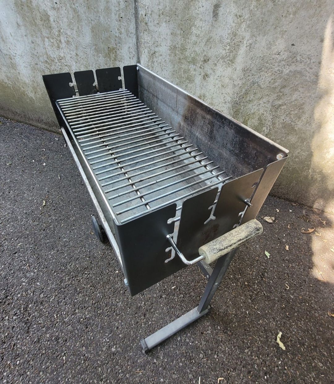Grills: Dancook Holzkohle Grill, mit Abdeckung, rechteckig – Gebraucht aus Cham von ClaudineBB 3
