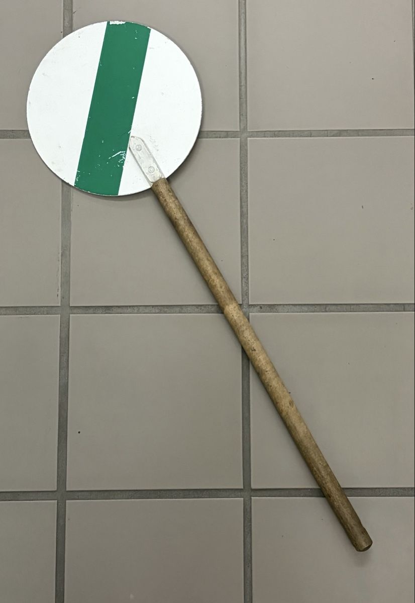 SBB/CFF/FFS Insegne: Original SBB-Signalkelle – Usato da Henggart venduto da Tiziano22 1
