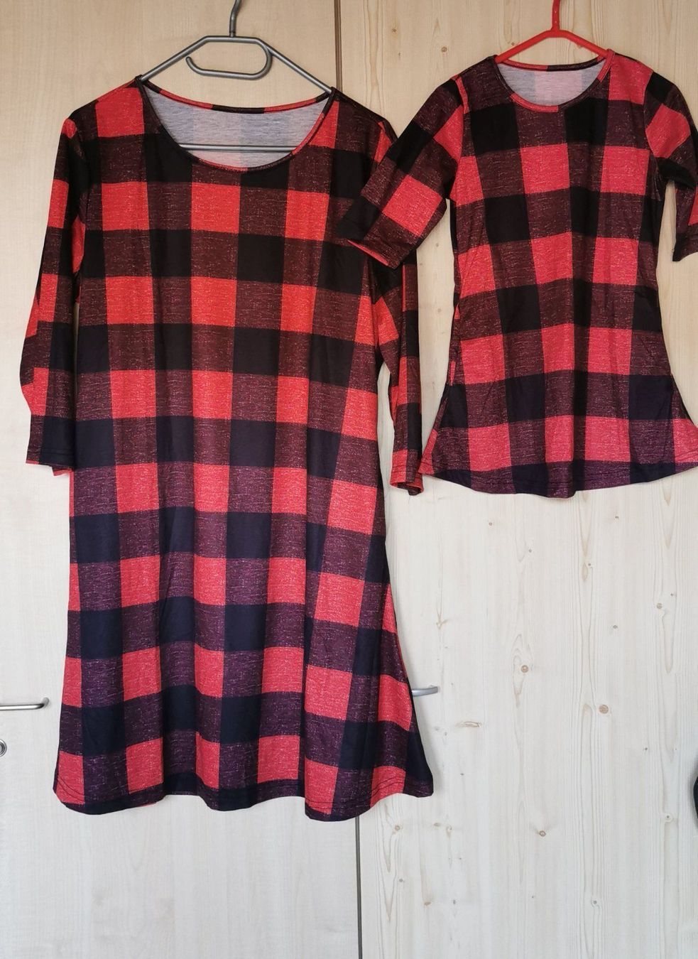 Vestiti: Mutter-Kind Kleid – Usato da Oberkulm venduto da Preneur