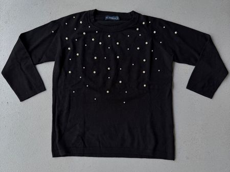 Zara Pullover mit Perlen