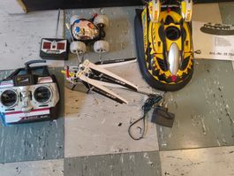 3 Ferngesteuerte Objekt Helikopter Luftkissenboot Auto
