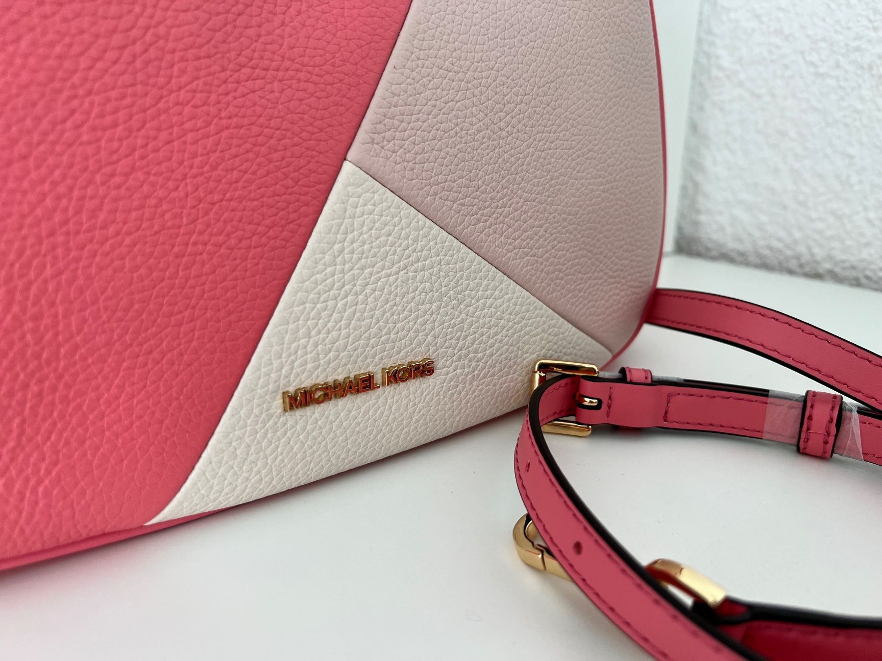 Michael Kors Borse da donna: Michael Kors Tasche tea rose multi – Nuovo e nell'imballaggio originale da Wiedlisbach venduto da Sistershop 6