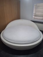 Rundes Designer Sofa, neuwertig, Weiss, Top Zustand!