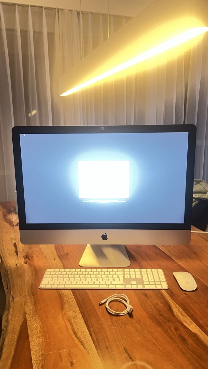 Apple PC: iMac Retina 5K 27-Zoll, 2019 – Usato da Kirchberg BE venduto da Stolzer_Papa_1985