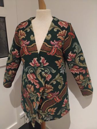 Eleganter  Gobelin Mantel, grün, Gr. S. Selber genäht