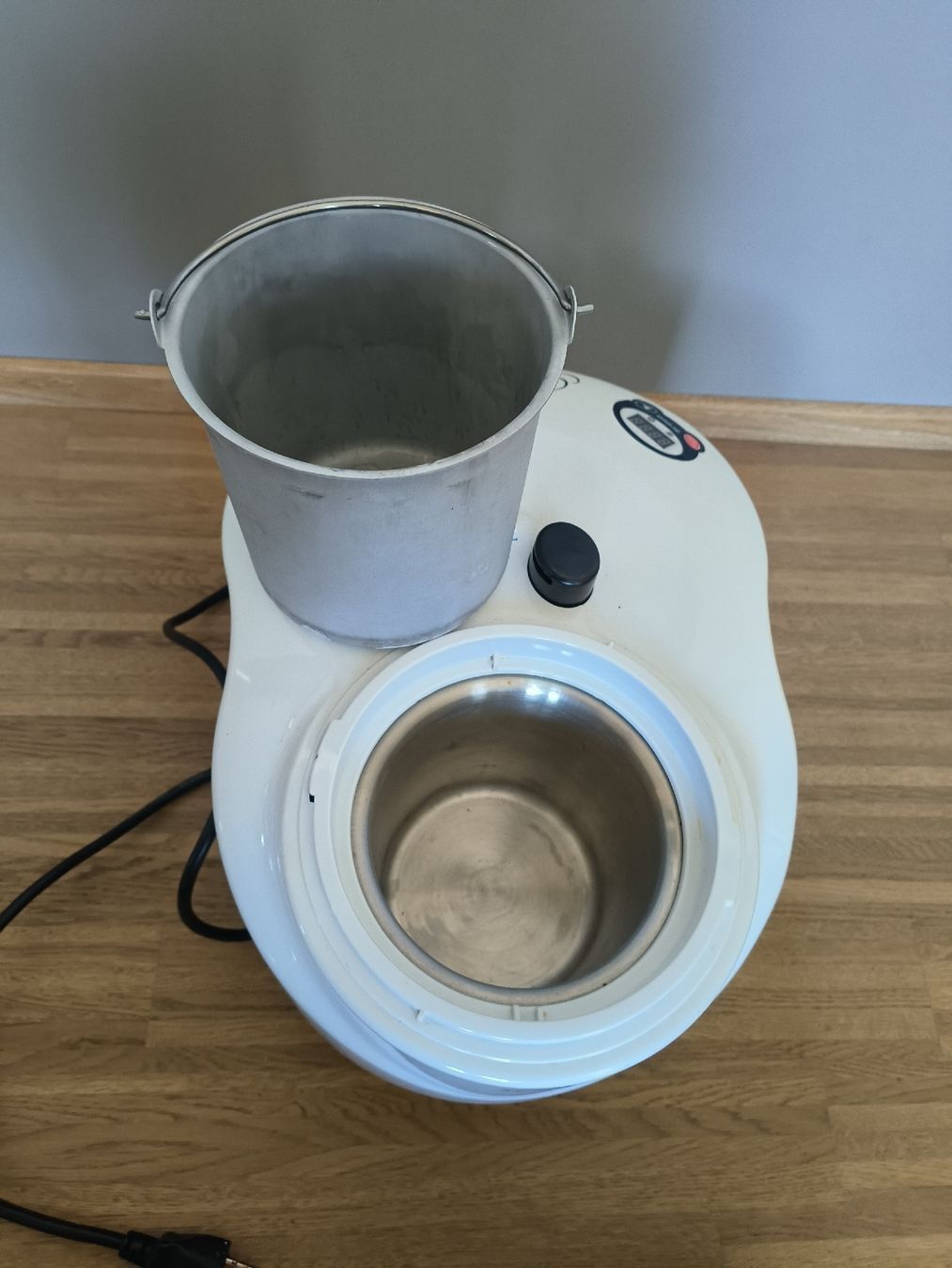 Trisa Elettrodomestici da cucina: Eismaschine mit Kompressor von Trisa – Usato da Zug venduto da kat_q98k 2