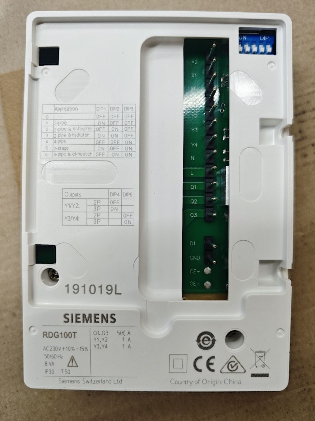 Altro in Utensili da giardino: Siemens RDG100T Thermostat, 2 Leiter – Nuovo (secondo la descrizione) da Schwaderloch venduto da Nuclear92 1