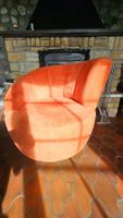 Fauteuil pivotant orange tissu velours bon état