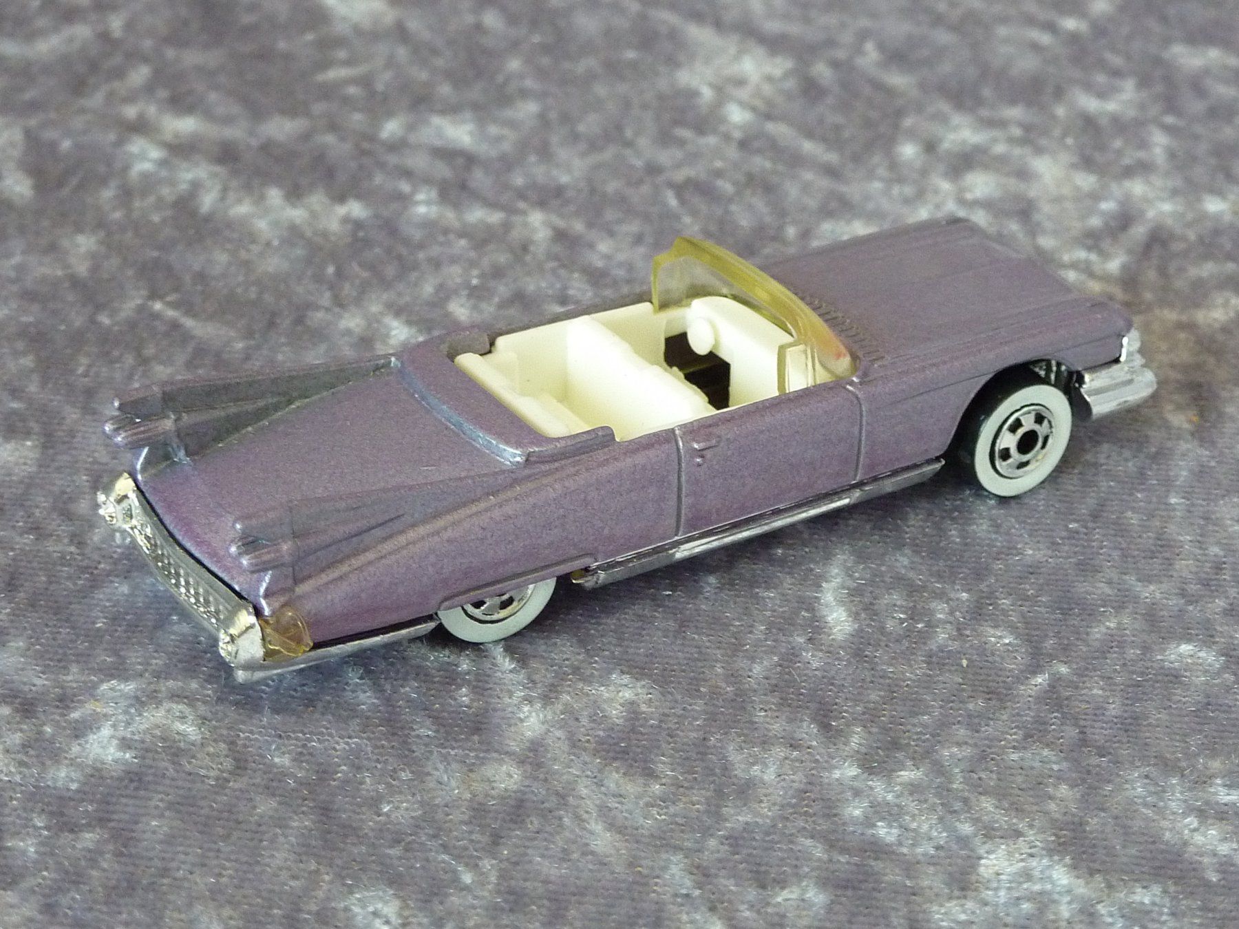 Hot Wheels Modellini d'auto: '59 Caddy Convertible 1:64 – Usato da Dürrenäsch venduto da Cobra1ch 3
