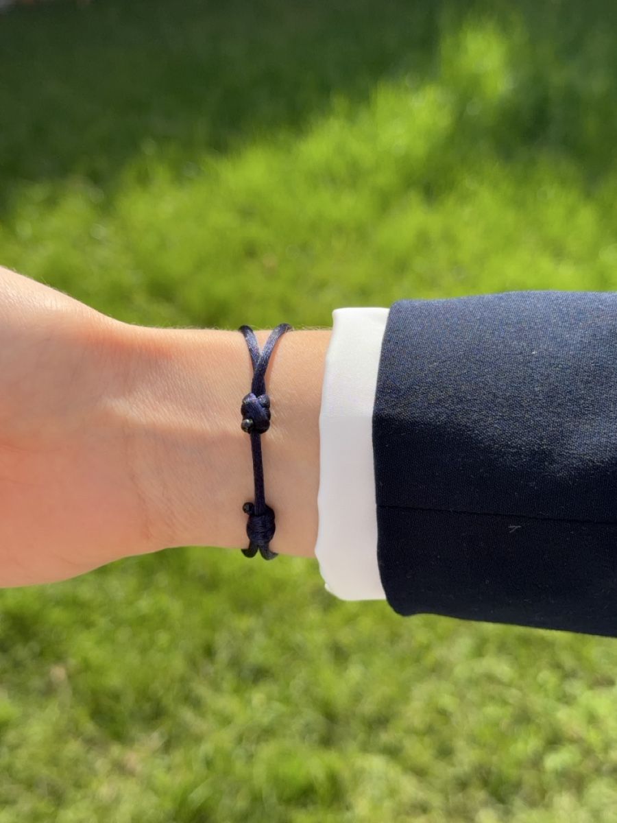 Cartier Armbänder & -reifen: Trinity Bracelet – Neu (gemäss Beschreibung) aus Möhlin von Diljan 1