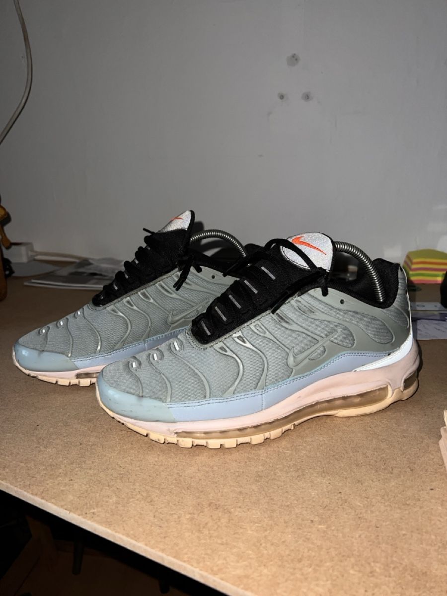 Nike Scarpe da uomo: Air Max 97/Plus Layer Cake - Taille 41 - 2018 – Usato da La Chaux-de-Fonds venduto da Dawg_int