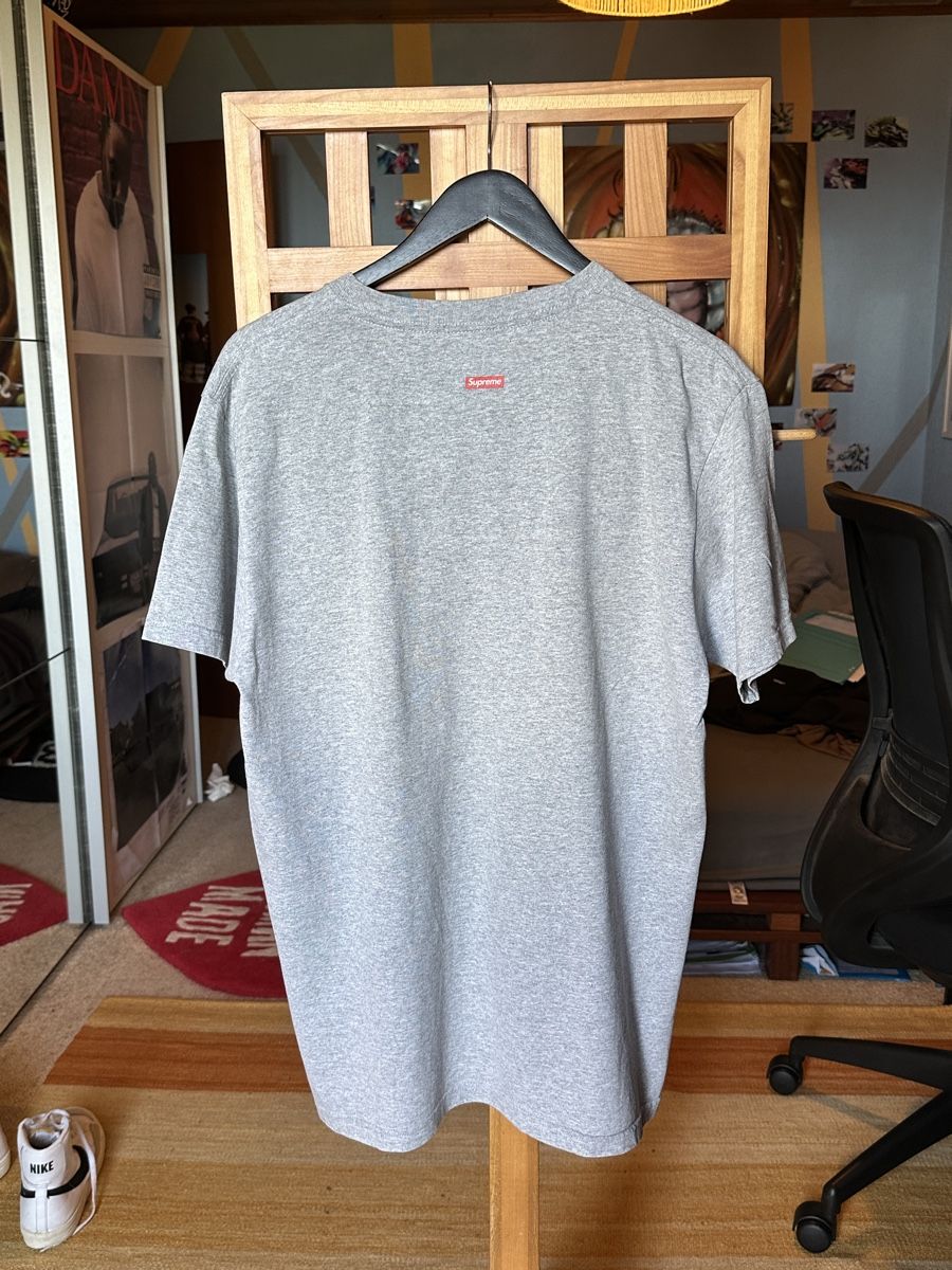 Supreme T-shirt: Supreme Mohammed Ali T-shirt size L – Usato da Villars-Burquin venduto da Iliasso 3