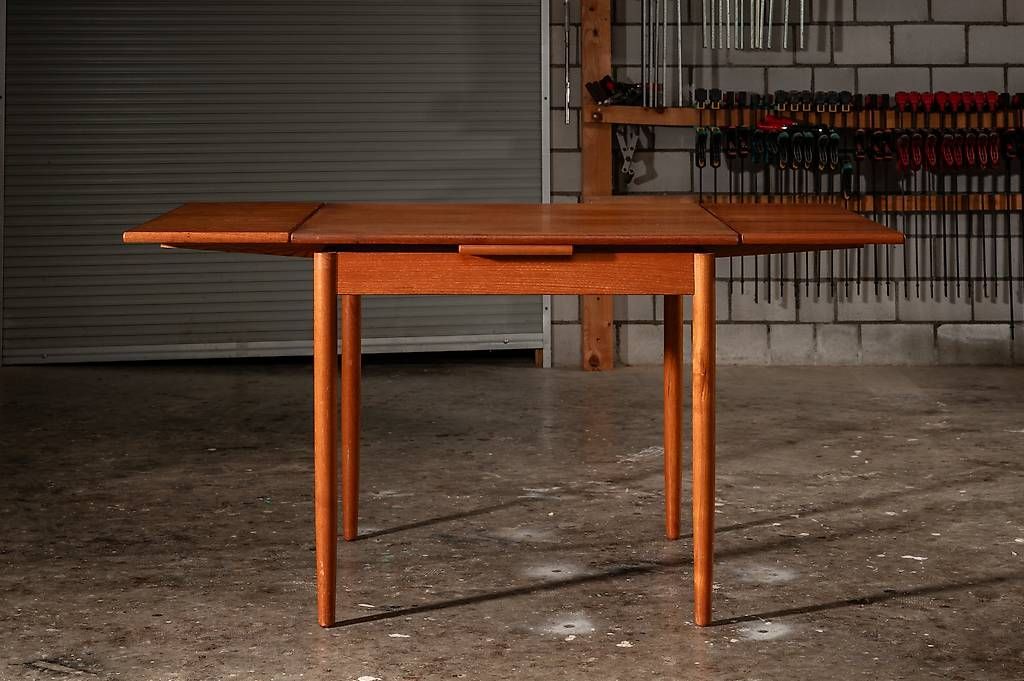 Tavoli: Tisch Mid-Century  Dänemark – Usato da Beringen venduto da 8222Beringen 1