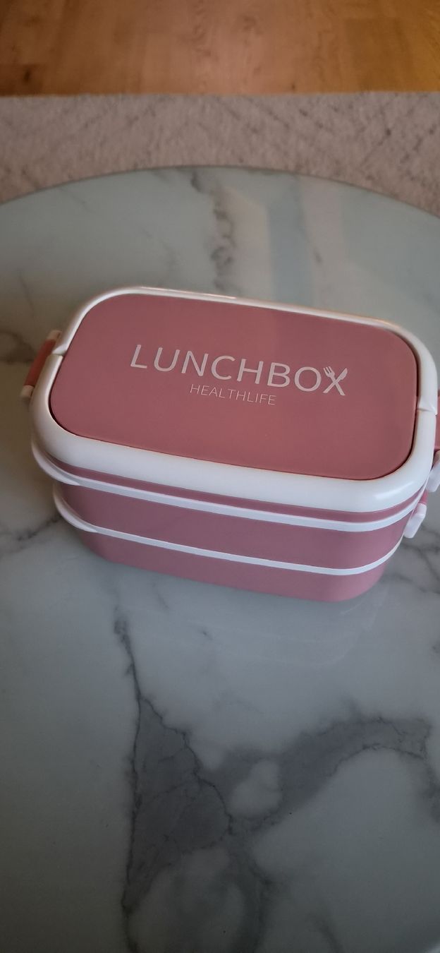 Contenitori & Simili: 2x Lunchbox rosa zwei Ebenen mit Besteck – Usato da Gerzensee venduto da Omeisel