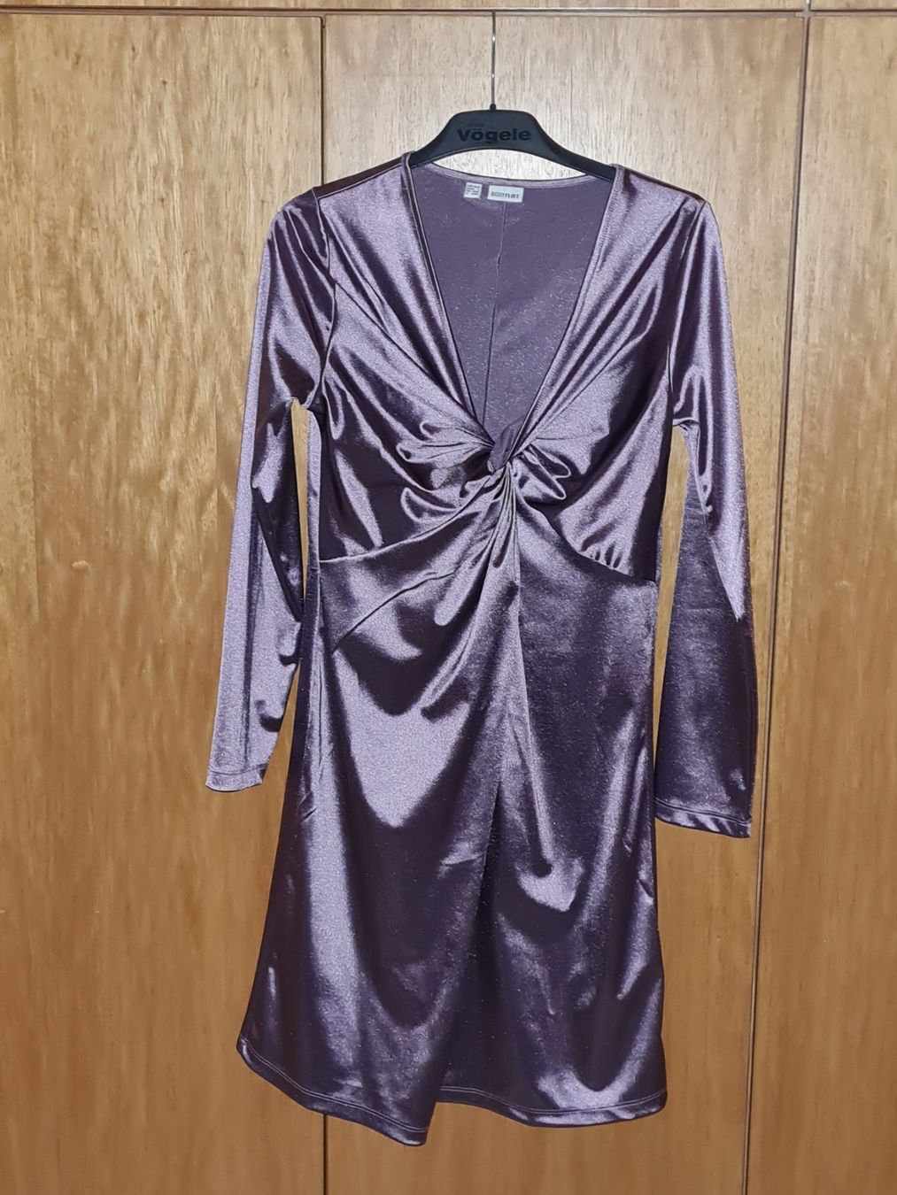 Vestiti: Neu Kleid  Gr.M – Nuovo (secondo la descrizione) da Döttingen venduto da Verkauf