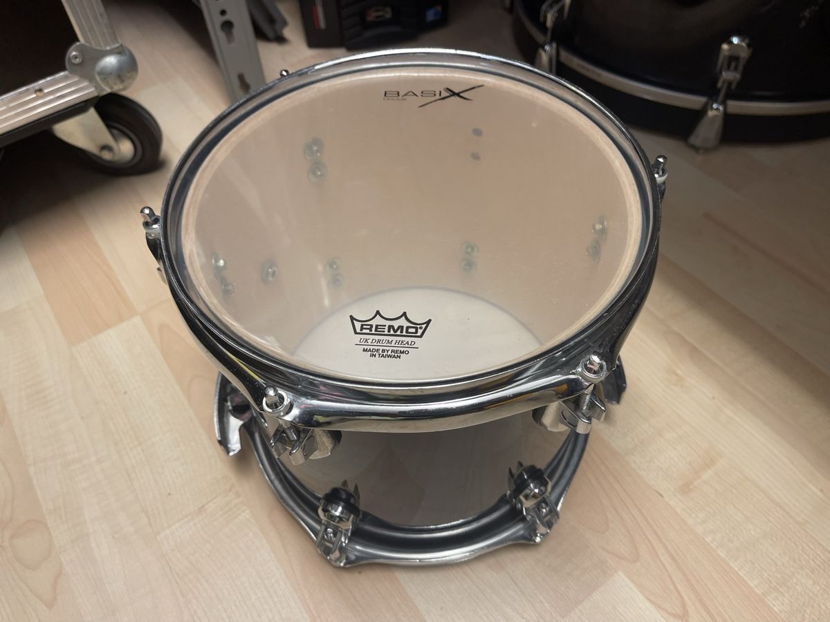 Strumenti musicali: Schlagzeug Tom – Usato da Ehrendingen venduto da Sansav 1
