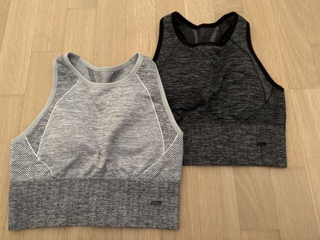 2 Sport BHs von marika, Grau, Grösse M (40-42)