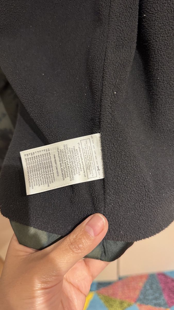 Adidas Giacche: Adidas Jacket – Usato da Grosshöchstetten venduto da 532_9cyd 6