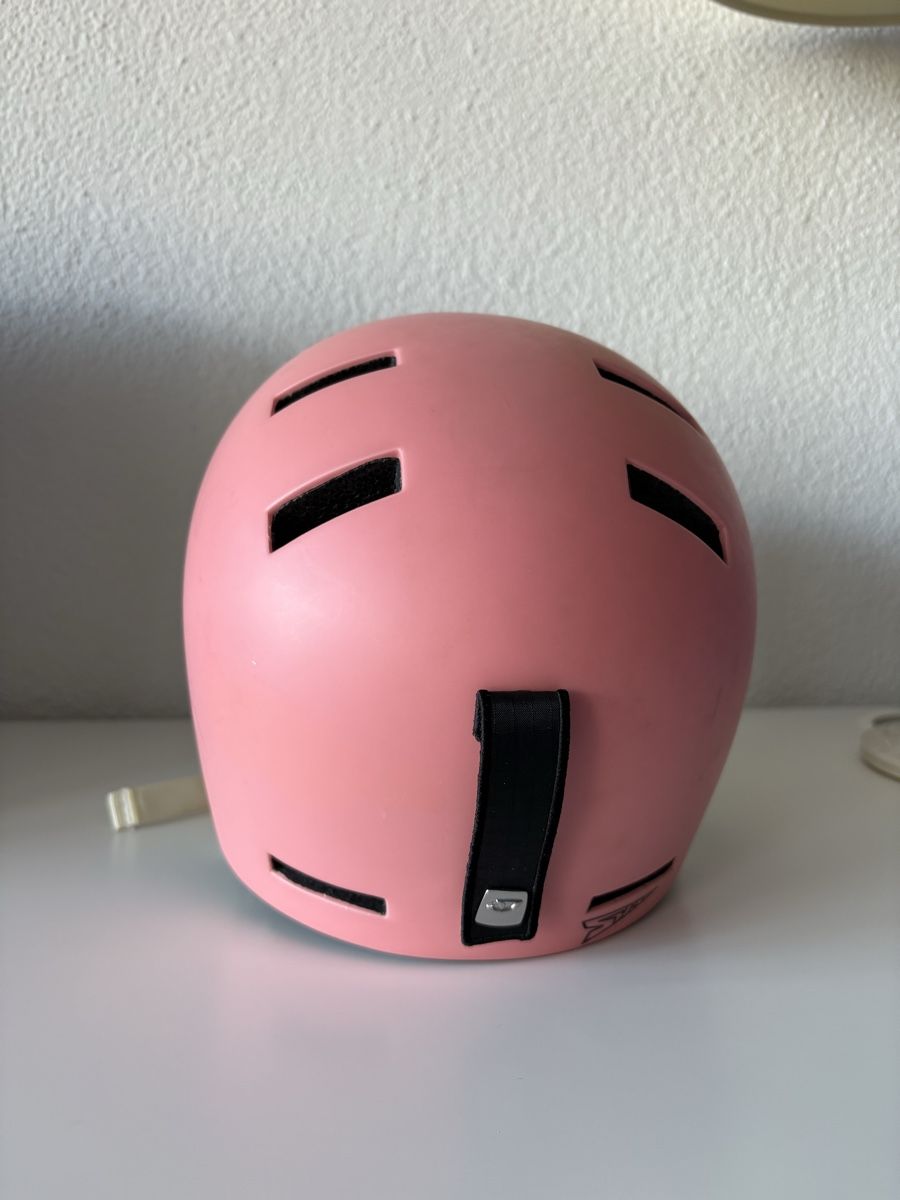 Caschi: 🎿 Skihelm rosa – Usato da Bad Ragaz venduto da Mercedes1983 3