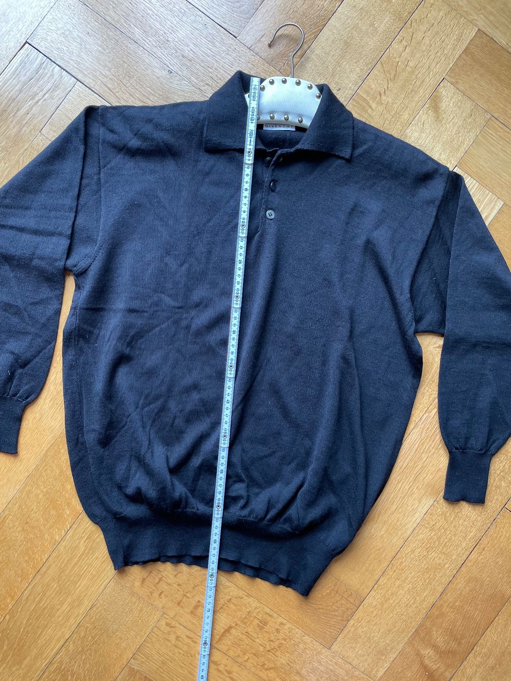 Givenchy Maglioni & Felpe: Pull laine Givenchy Men, vintage – Difettoso da Lausanne venduto da Elpi2014 6