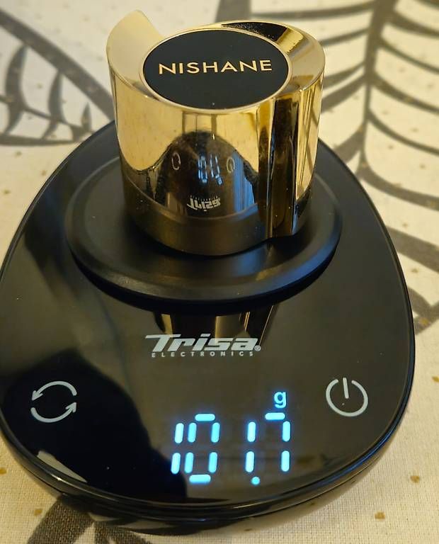 Nishane Parfums & Eau de Toilette: Nishane Hacivat Extrait de Parfum 100 ml – D'occasion à Zürich par keke83 4