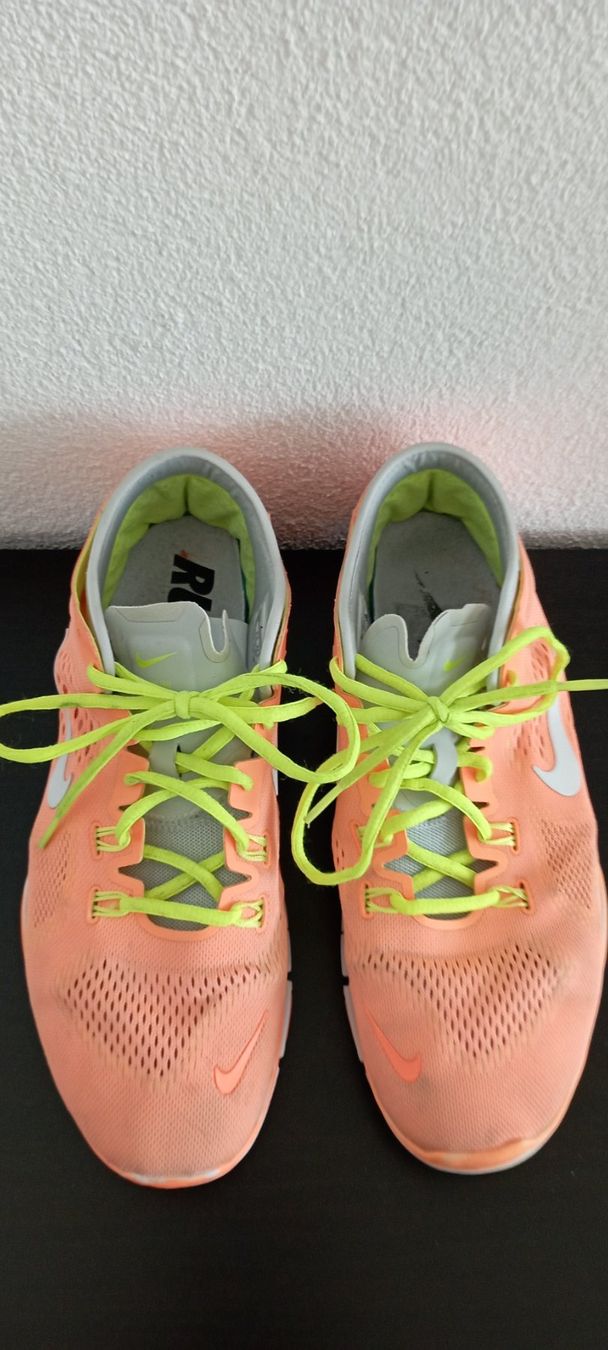 Nike Scarpe da uomo: Nike Free TR Fit 4 – Usato da Allschwil venduto da pri_9lsr 3