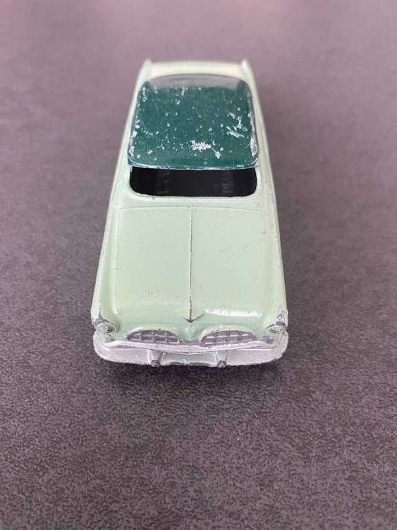 Voiture Miniature CIJ Chrysler Windsor Verte - Dinky Toys Vintage