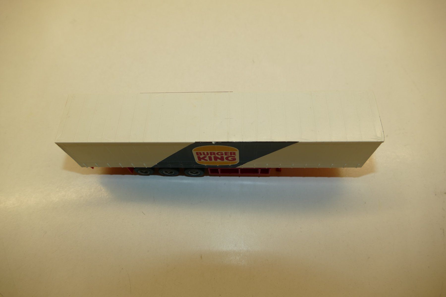 Roco Modellini di ferrovie: Roco H0: Trailer Burger King – Usato da Niederhasli venduto da rail-duerst 4