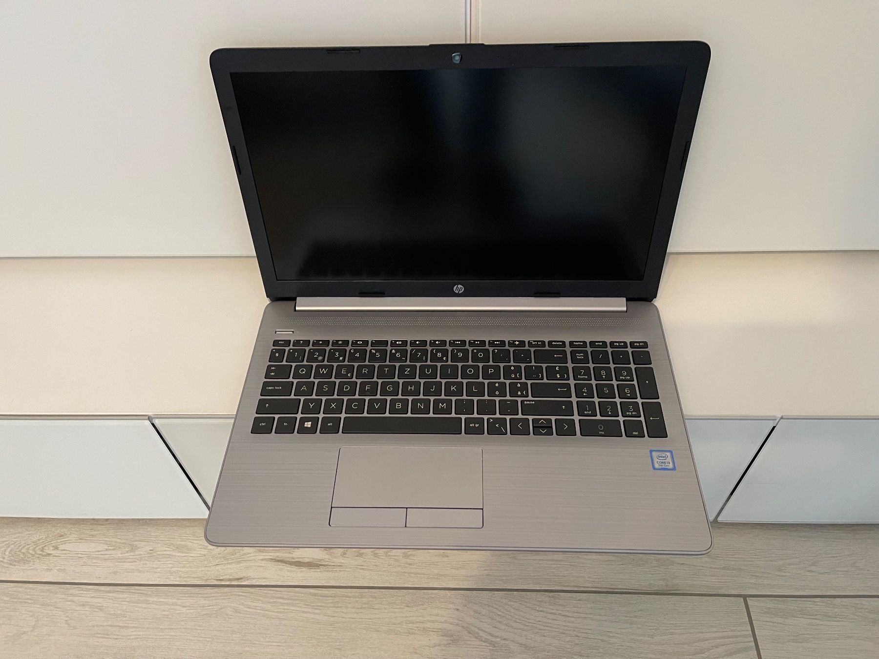 Hewlett Packard Portables: HP 250 G7 Laptop – D'occasion à Lützelflüh-Goldb par lin_v952