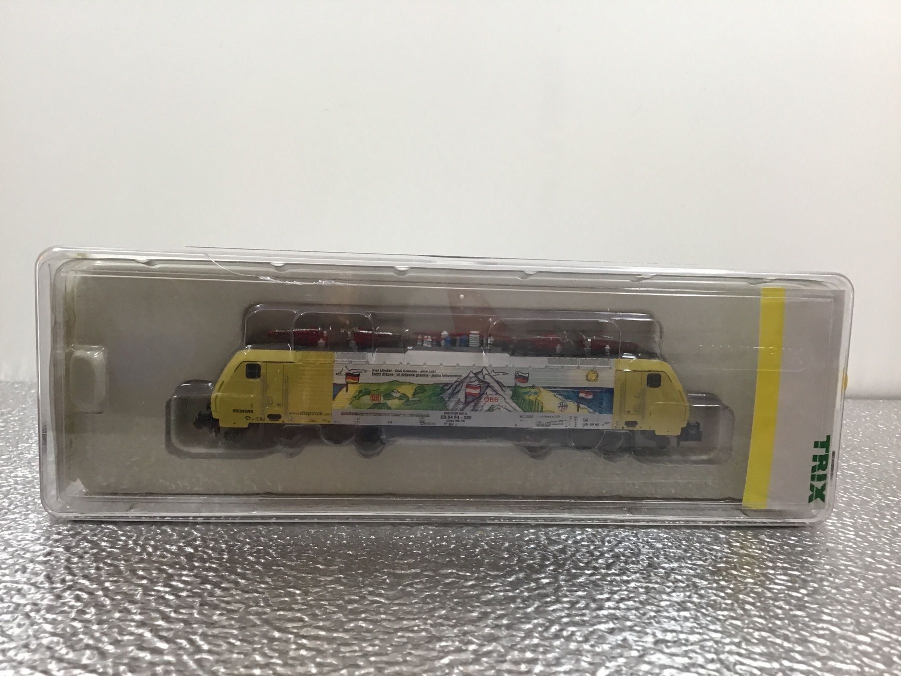 Trix Modellini di ferrovie: MINITRIX E-LOK 12574 SPUR N – Usato da Männedorf venduto da Spezial-Modelle 4